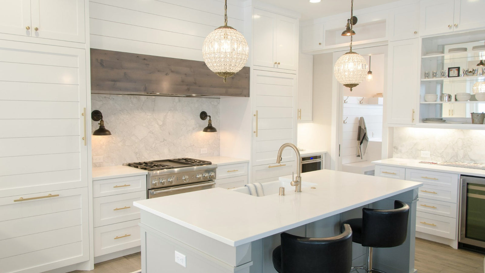Kitchen Art : Adding Personal Touches to Your Cooking Space - The Trendy Art