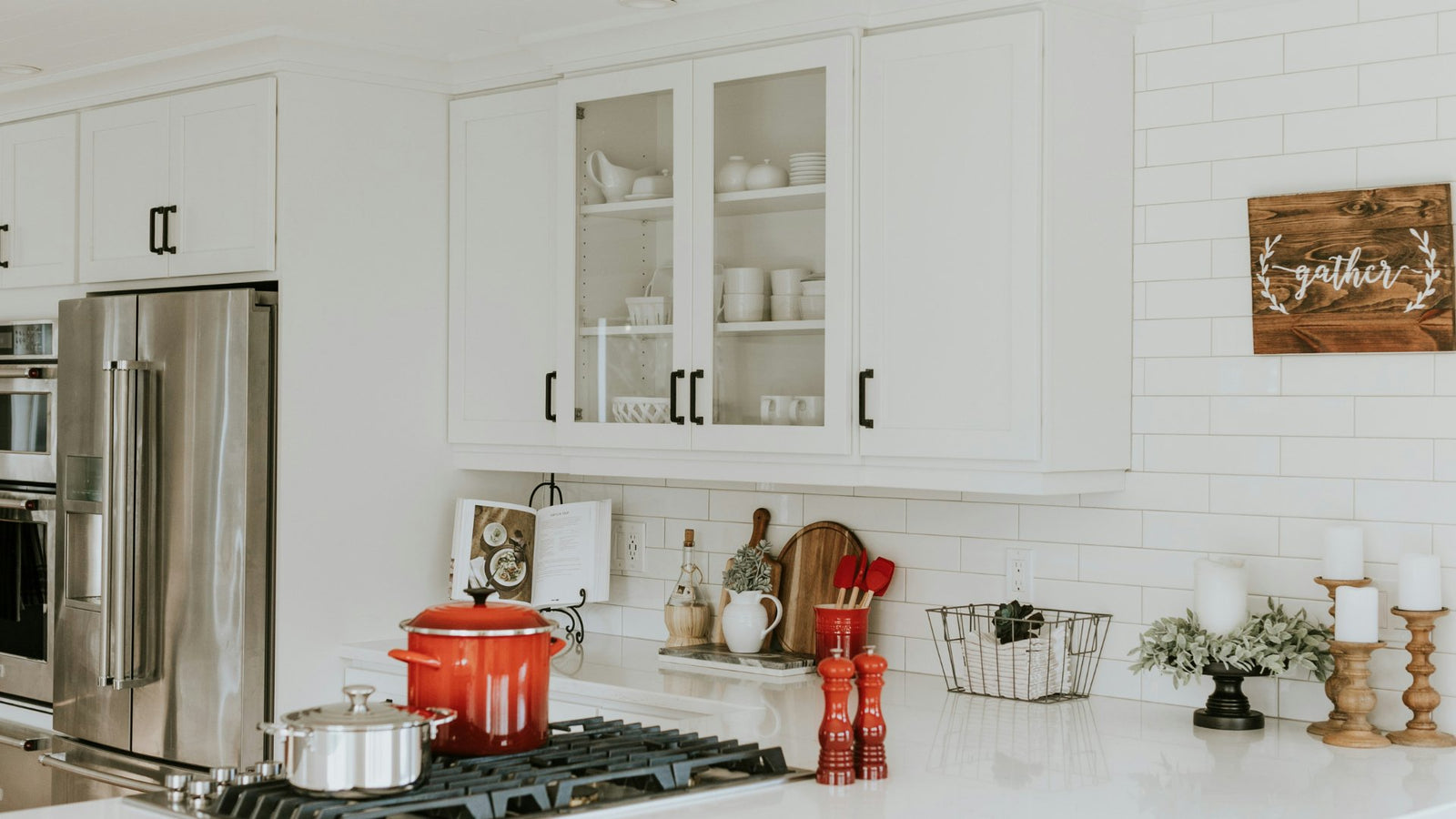 Kitchen Decor on a Budget : Affordable Ways to Transform Your Space - The Trendy Art