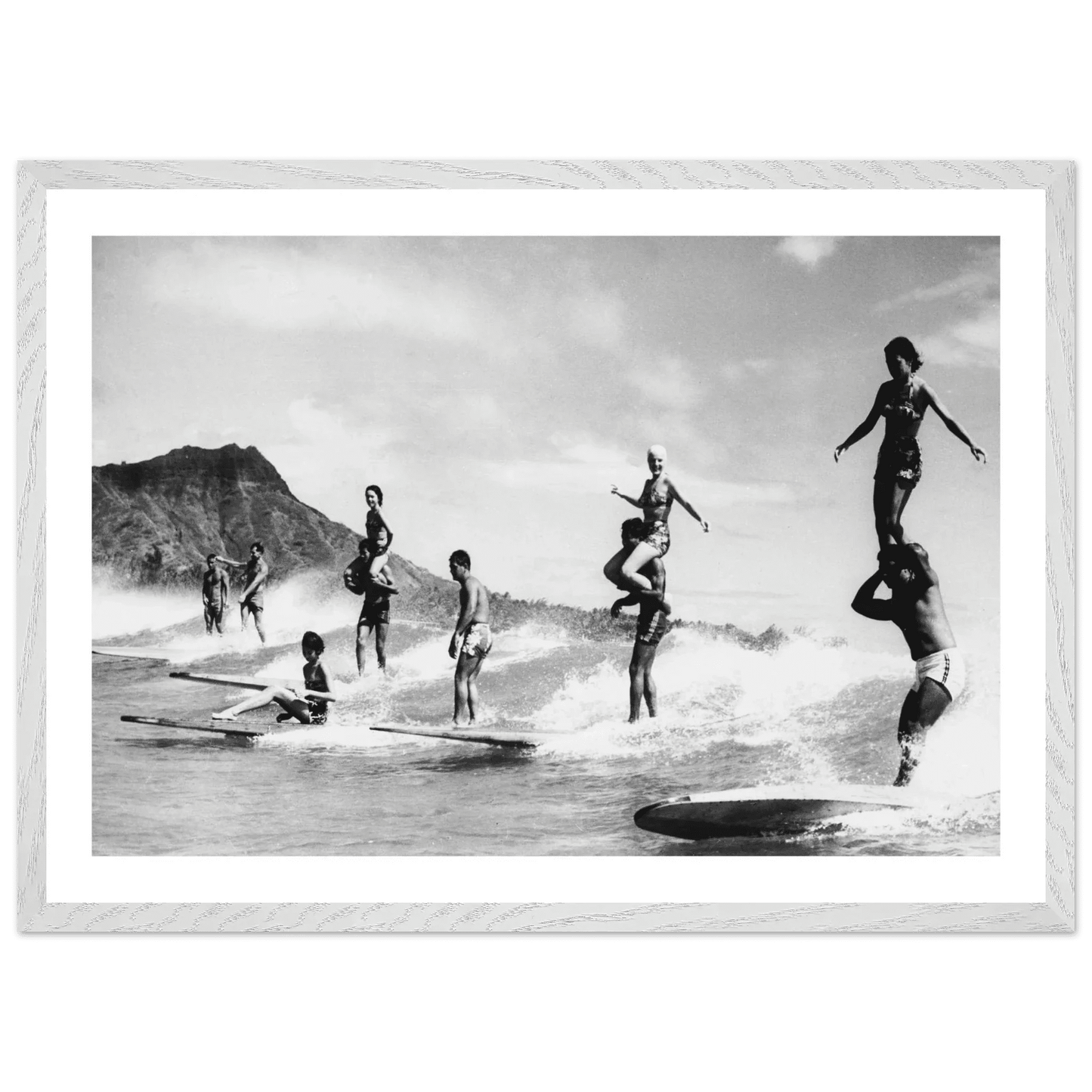 Old Hawaii Surf Black and White Wall Art - The Trendy Art