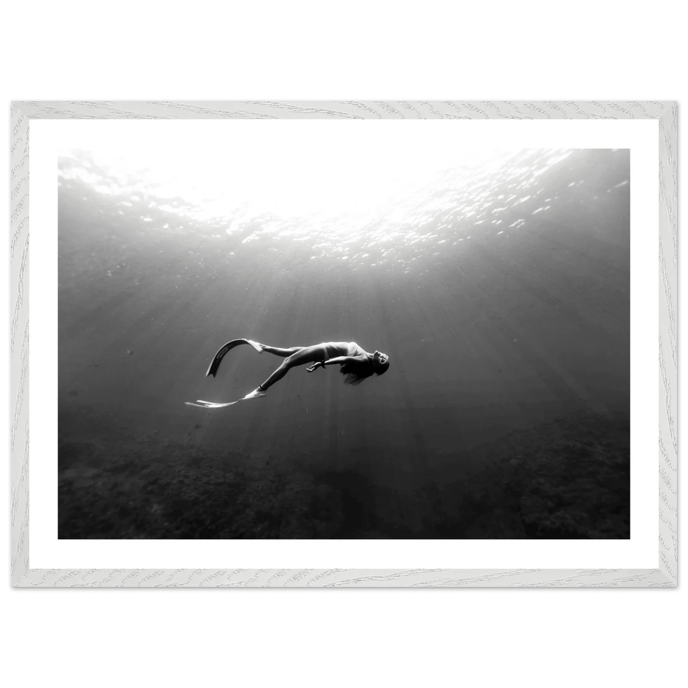 Underwater Freediving Black and White Wall Art - The Trendy Art