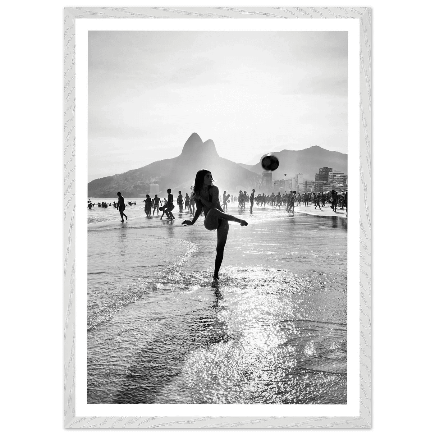 Brazil Rio Beach Black and White Wall Art - The Trendy Art