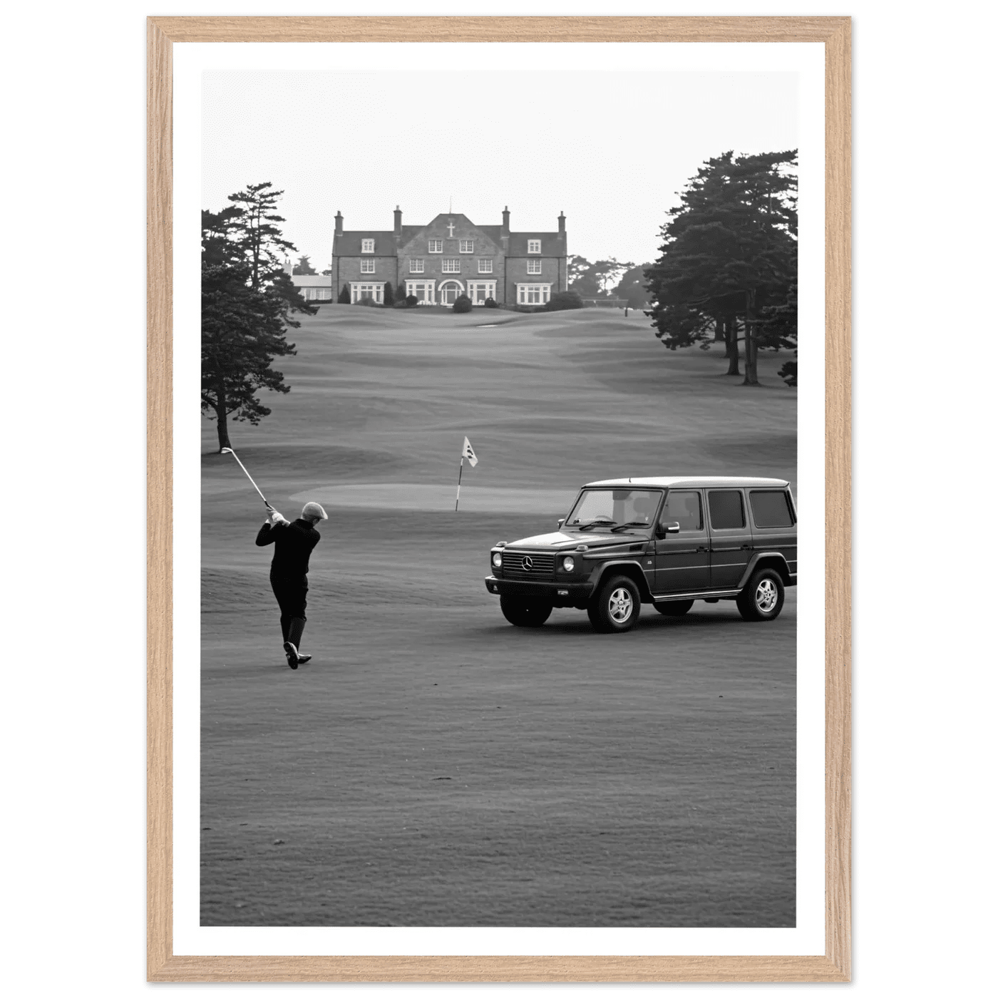 Country Club Golf Black and White Wall Art - The Trendy Art