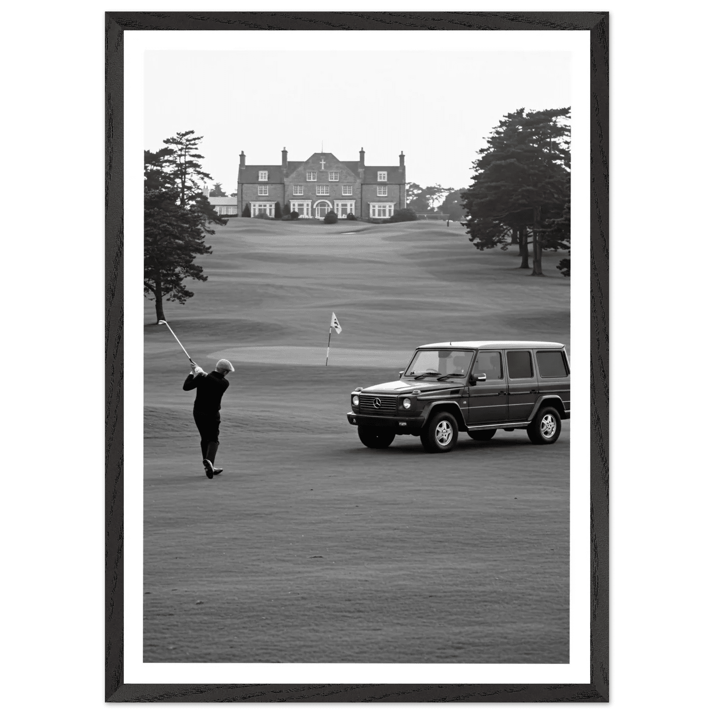 Country Club Golf Black and White Wall Art - The Trendy Art