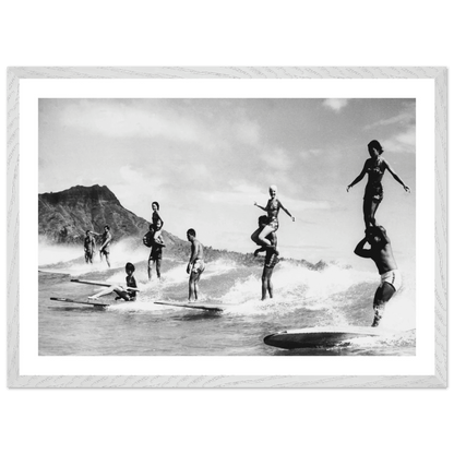 Old Hawaii Surf Black and White Wall Art - The Trendy Art