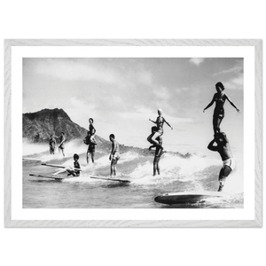 Old Hawaii Surf Black and White Wall Art - The Trendy Art