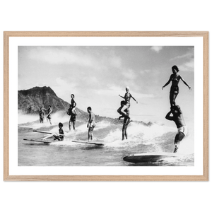 Old Hawaii Surf Black and White Wall Art - The Trendy Art