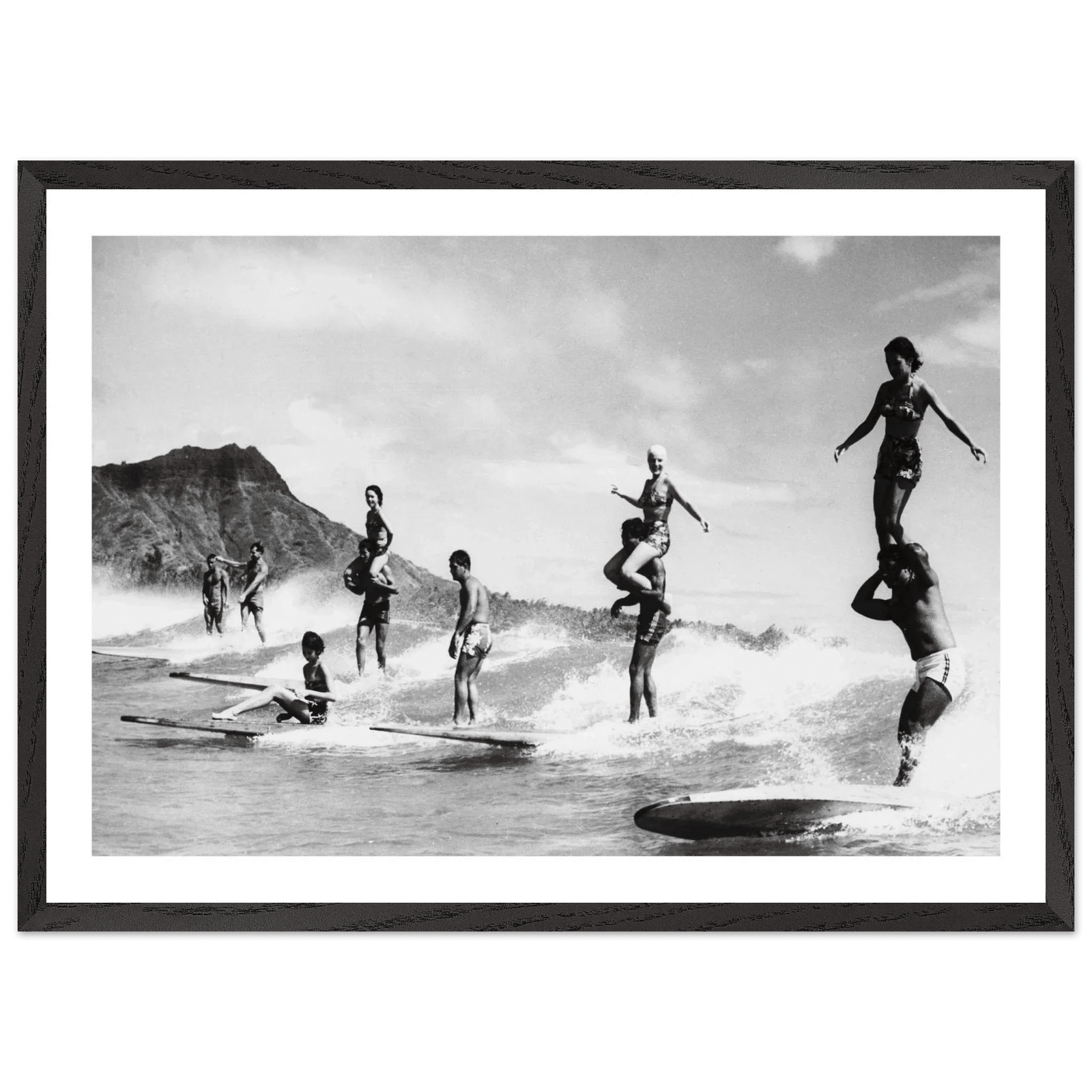 Old Hawaii Surf Black and White Wall Art - The Trendy Art