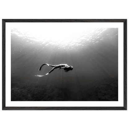 Underwater Freediving Black and White Wall Art - The Trendy Art