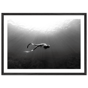 Underwater Freediving Black and White Wall Art - The Trendy Art