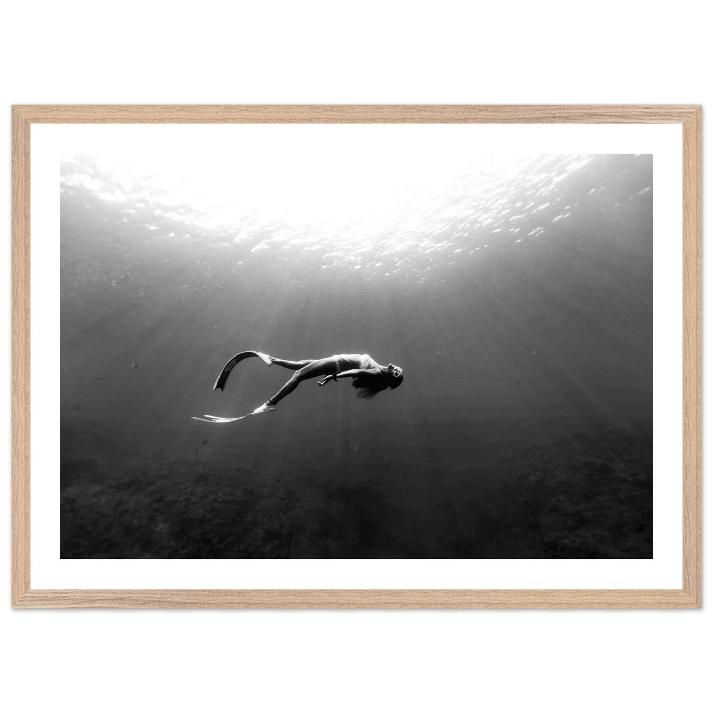 Underwater Freediving Black and White Wall Art - The Trendy Art