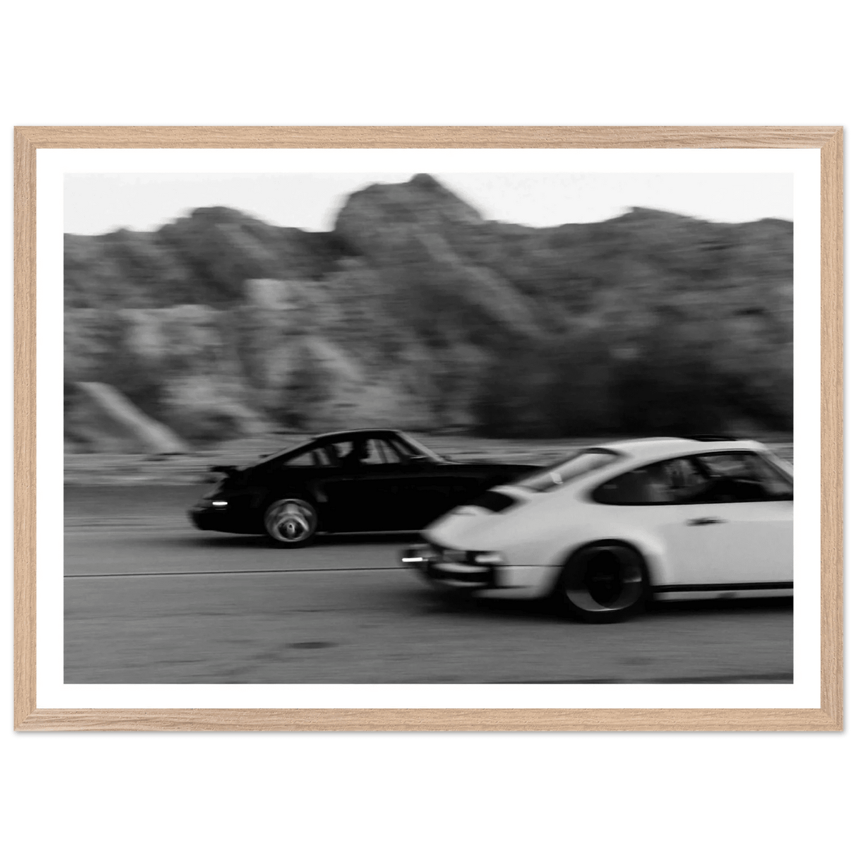 Vintage Car Race Black and White Wall Art - The Trendy Art