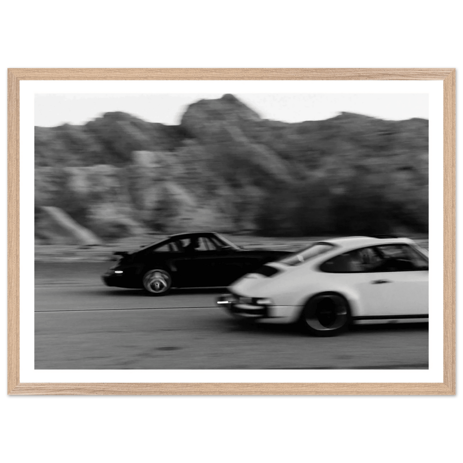 Vintage Car Race Black and White Wall Art - The Trendy Art