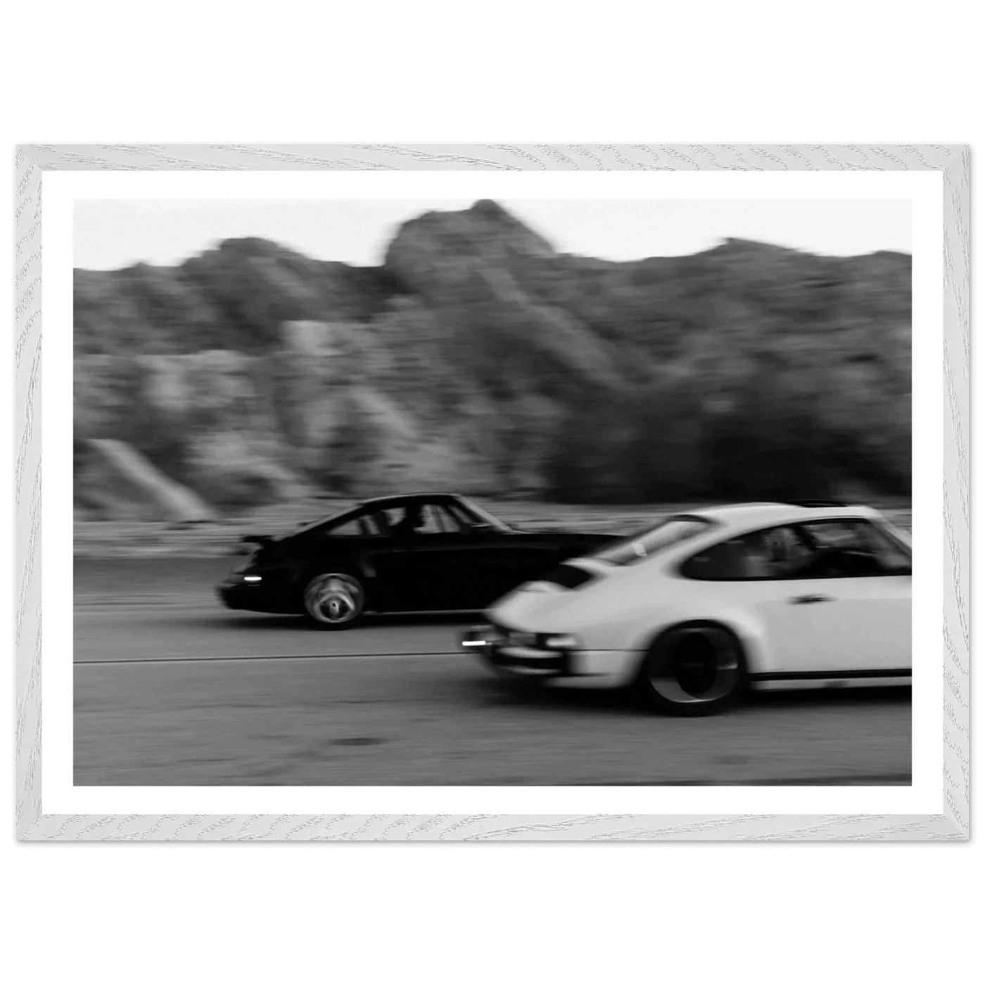 Vintage Car Race Black and White Wall Art - The Trendy Art