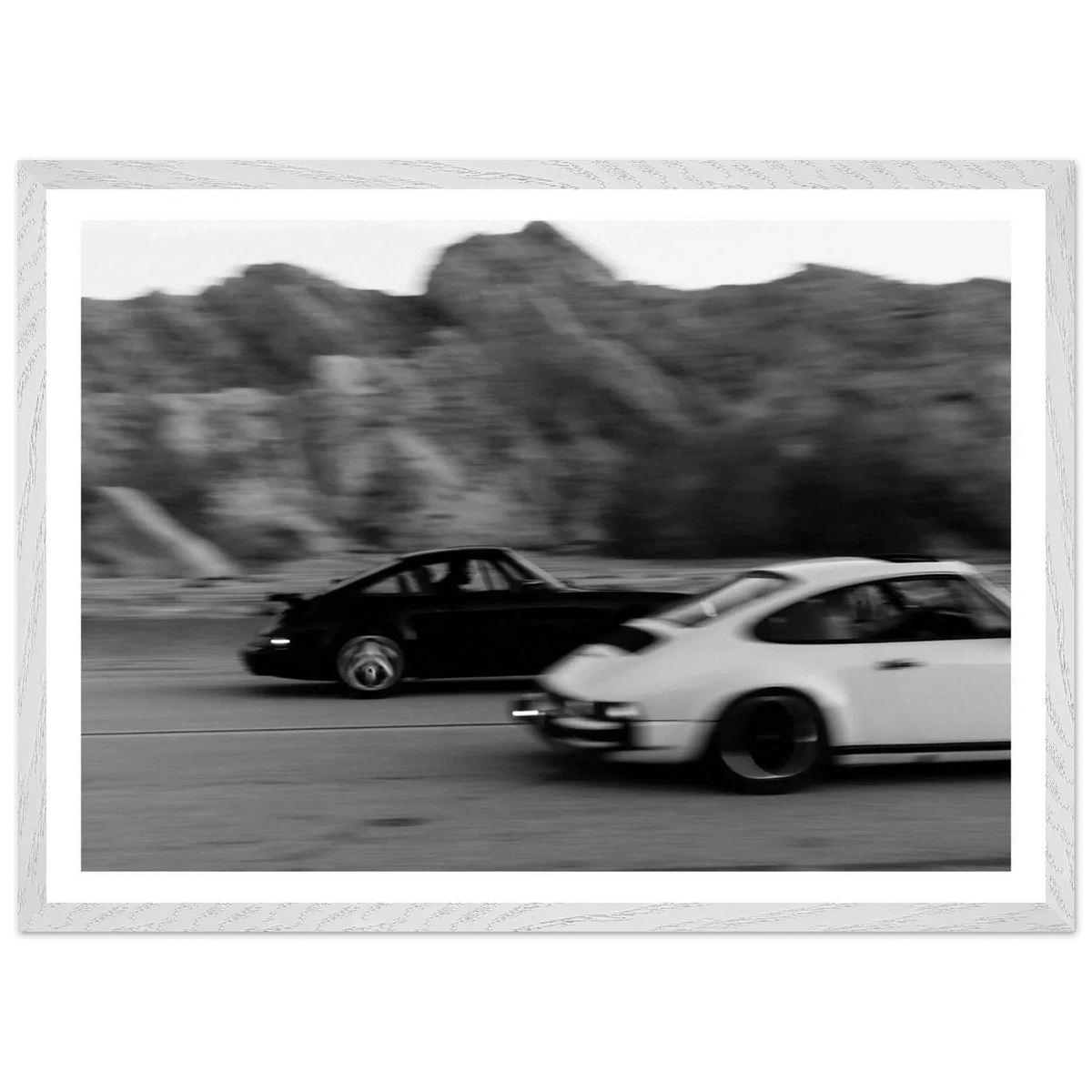 Vintage Car Race Black and White Wall Art - The Trendy Art